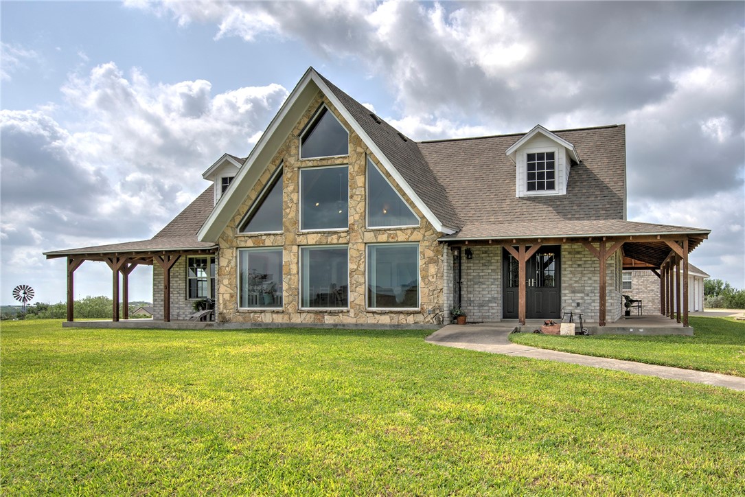 868 County Road 3651 Property Photo