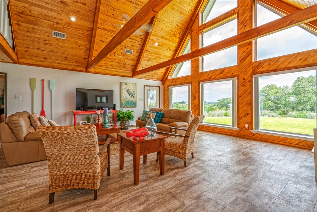 868 County Road 3651 Property Photo 9