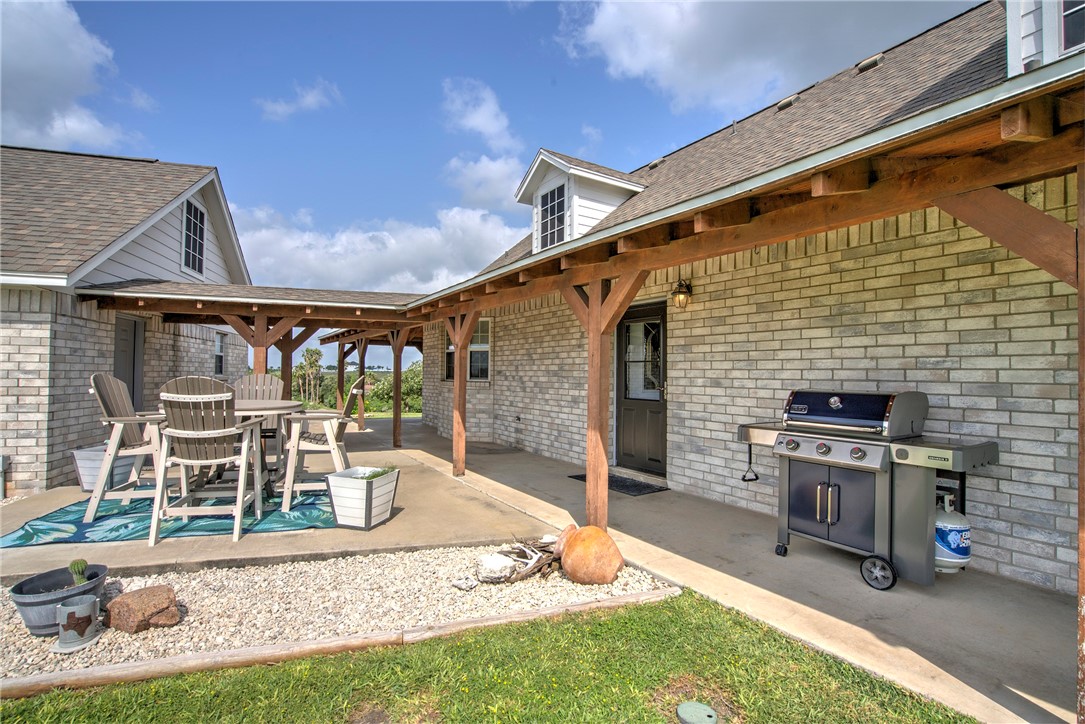 868 County Road 3651 Property Photo 32