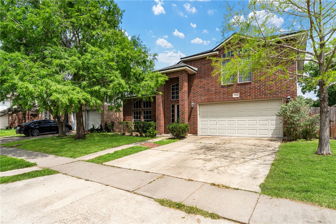 7630 Cedar Brook Dr Property Photo 3