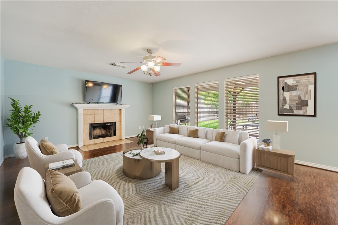 7630 Cedar Brook Dr Property Photo 8