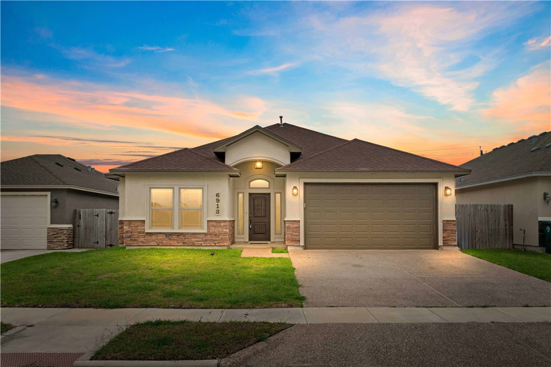 6913 Mets Ct Property Photo 1