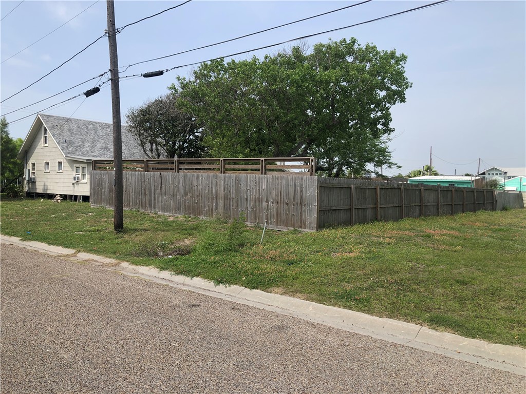 325 E Oaks Ave Property Photo 16