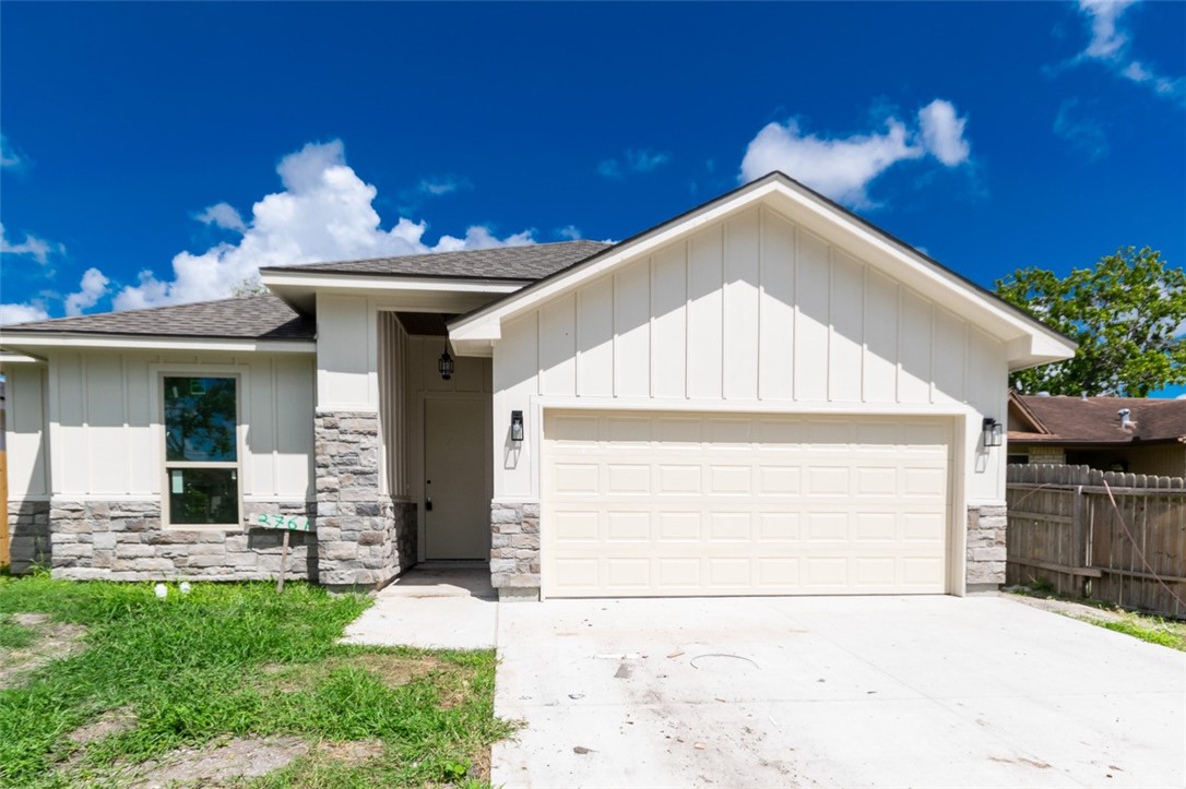 2761 Camargo Dr Property Photo 1