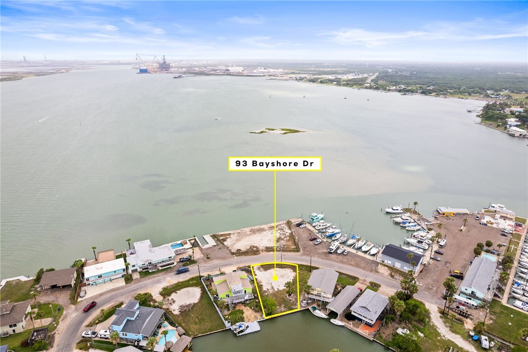 93 Bayshore Dr Property Photo