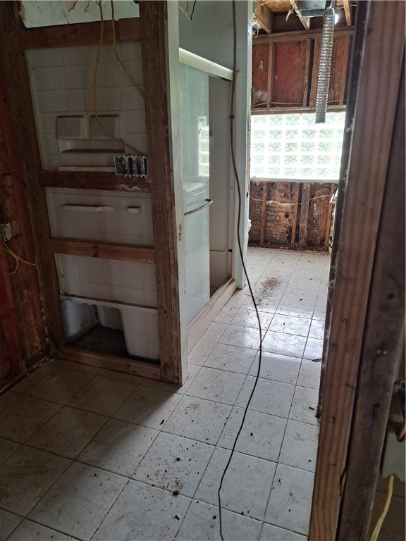 2330 N Fm 1069 Property Photo 11