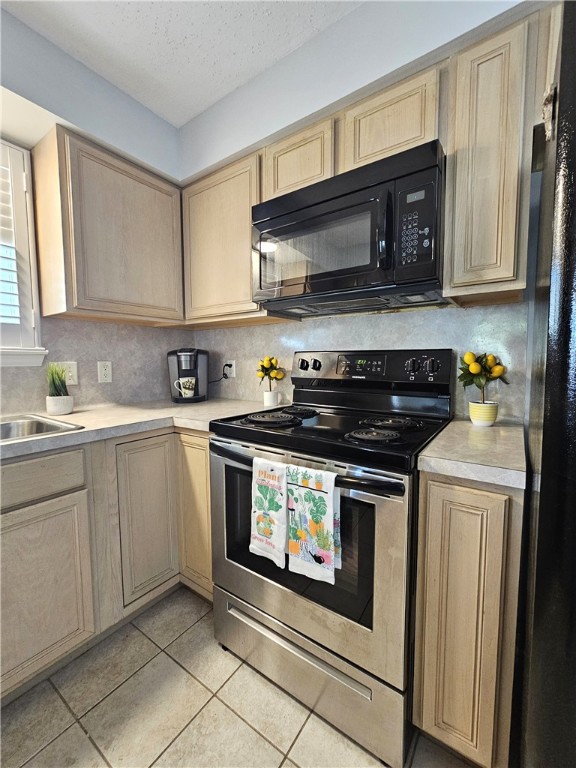 2304 Madrid Dr Property Photo 14