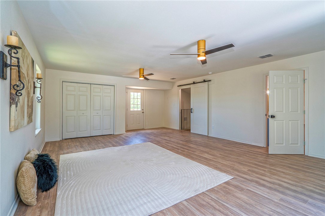 2322 Violet Property Photo 26