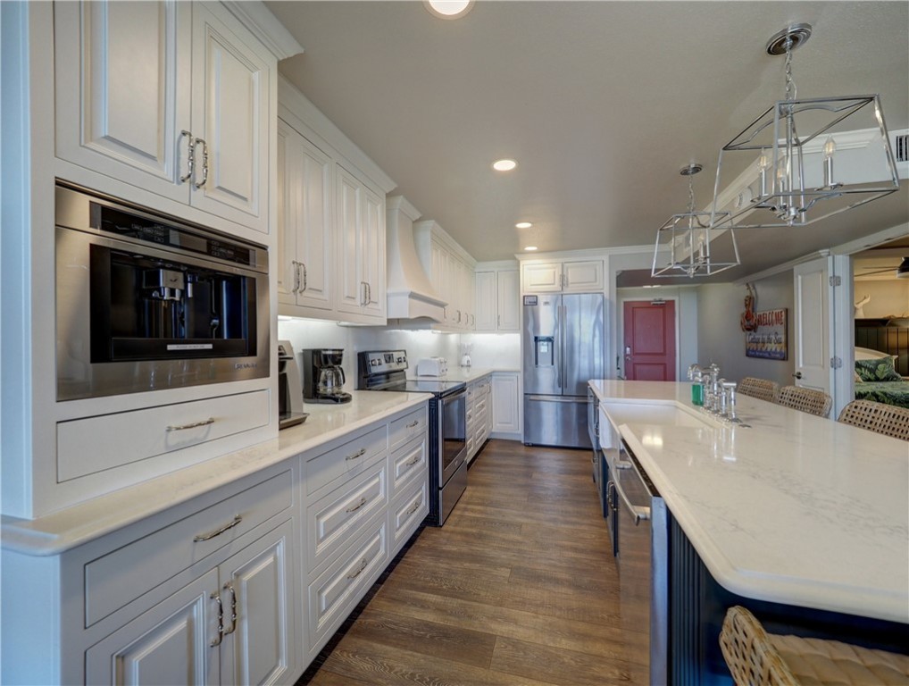 6021 State Highway 361 109 Property Photo 3