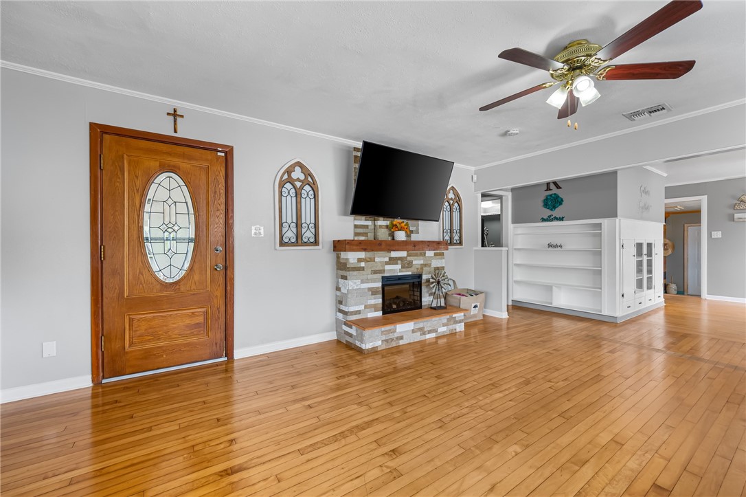 2914 Japonica Dr Property Photo 5