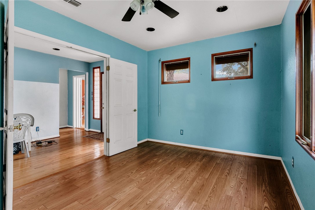 241 Oleander Ave Property Photo 26
