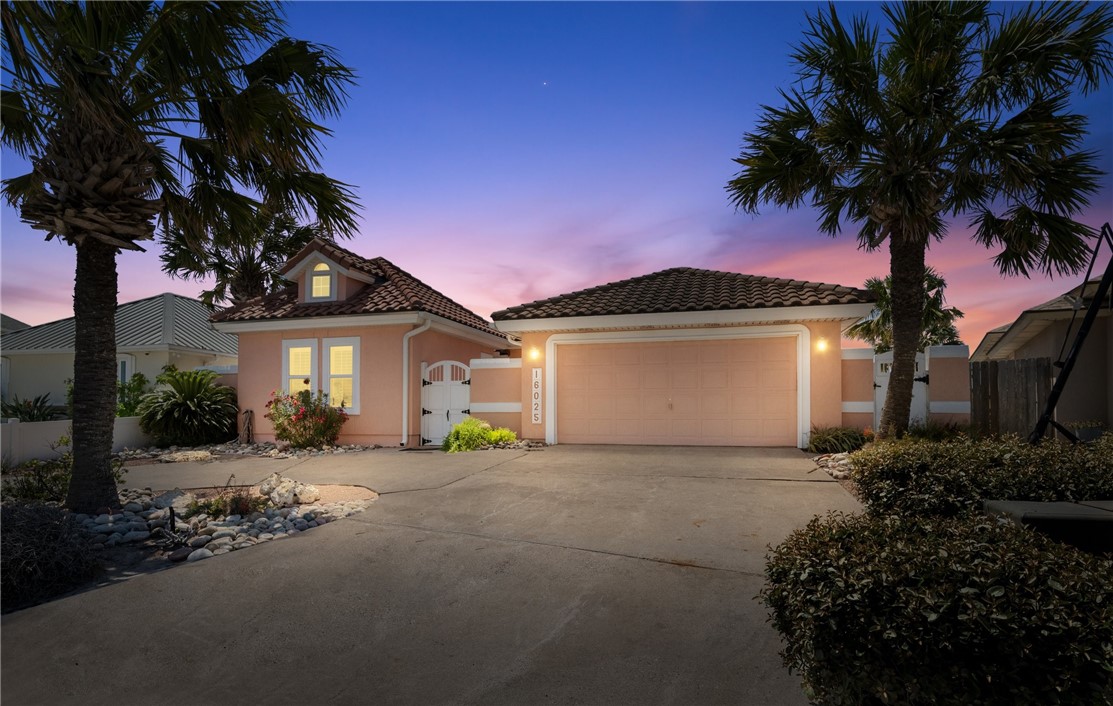 16025 Cuttysark St Property Photo 2