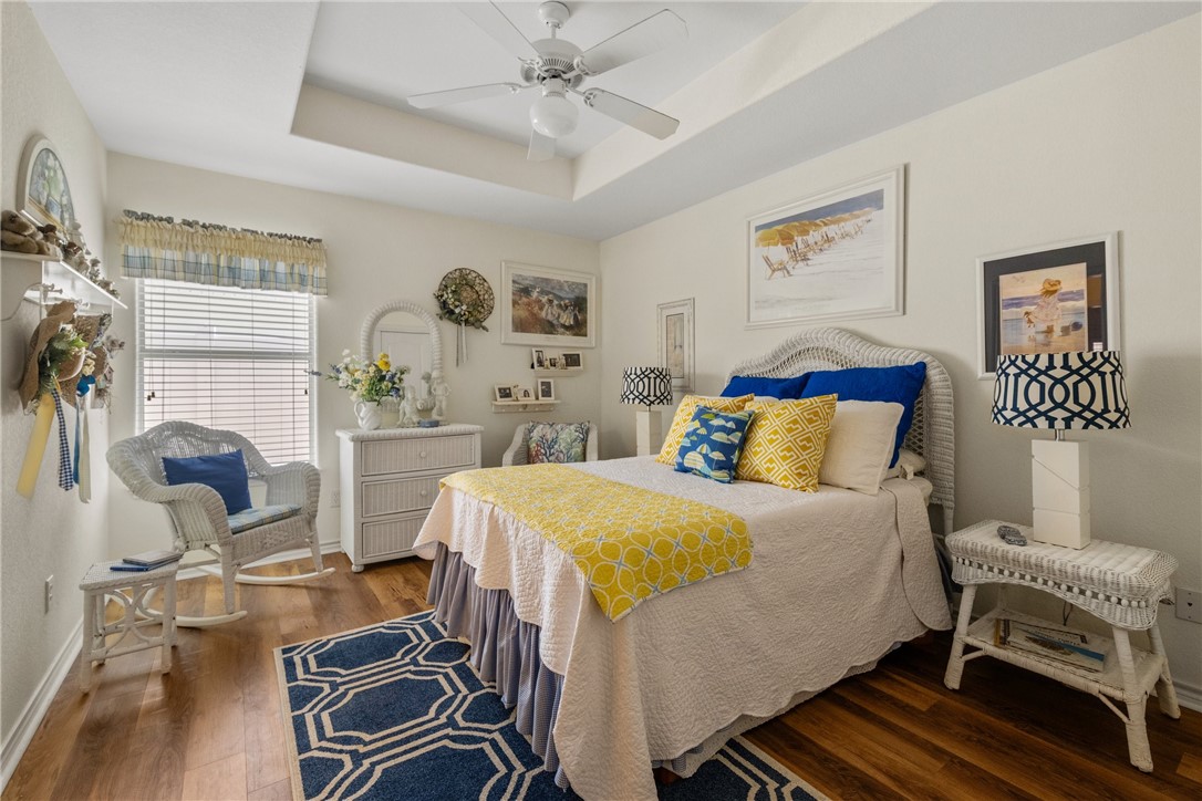 16025 Cuttysark St Property Photo 20