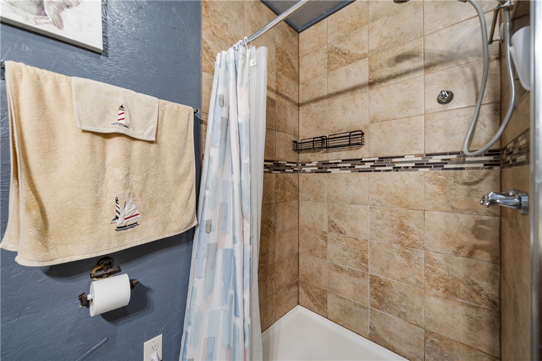 1356 Neubauer Point Property Photo 30