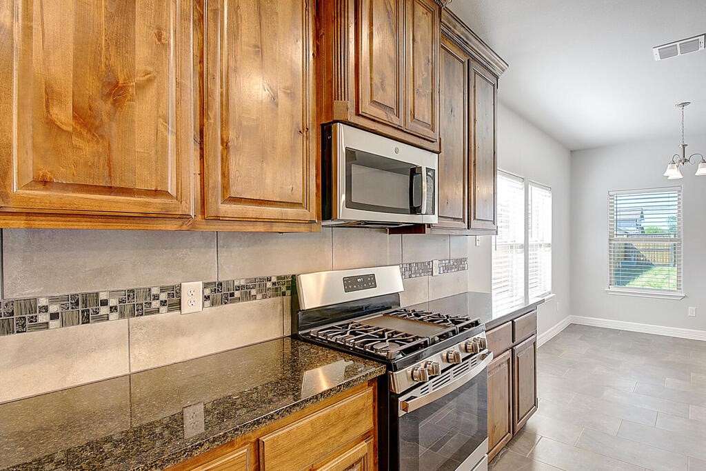 7522 Sable Creek Dr Property Photo 21