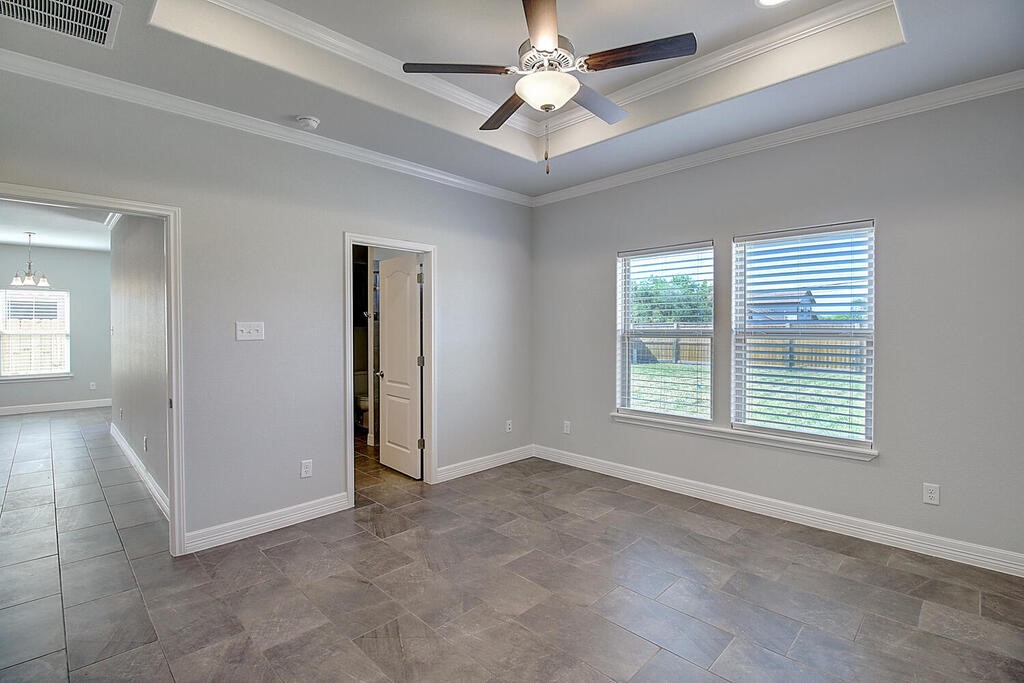 7522 Sable Creek Dr Property Photo 25