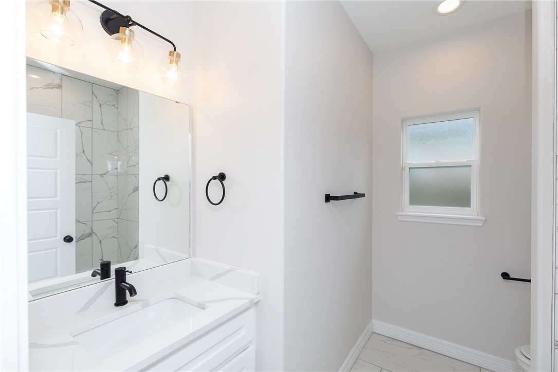 7905 Spiderman Dr Property Photo 26