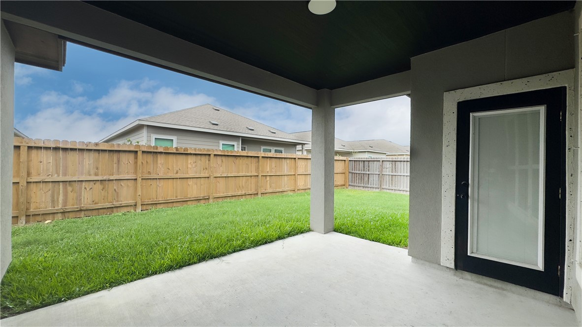 7905 Spiderman Dr Property Photo 31