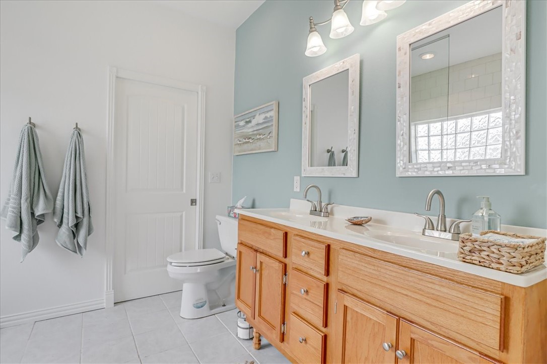3401 Laguna Shores Road Property Photo 30