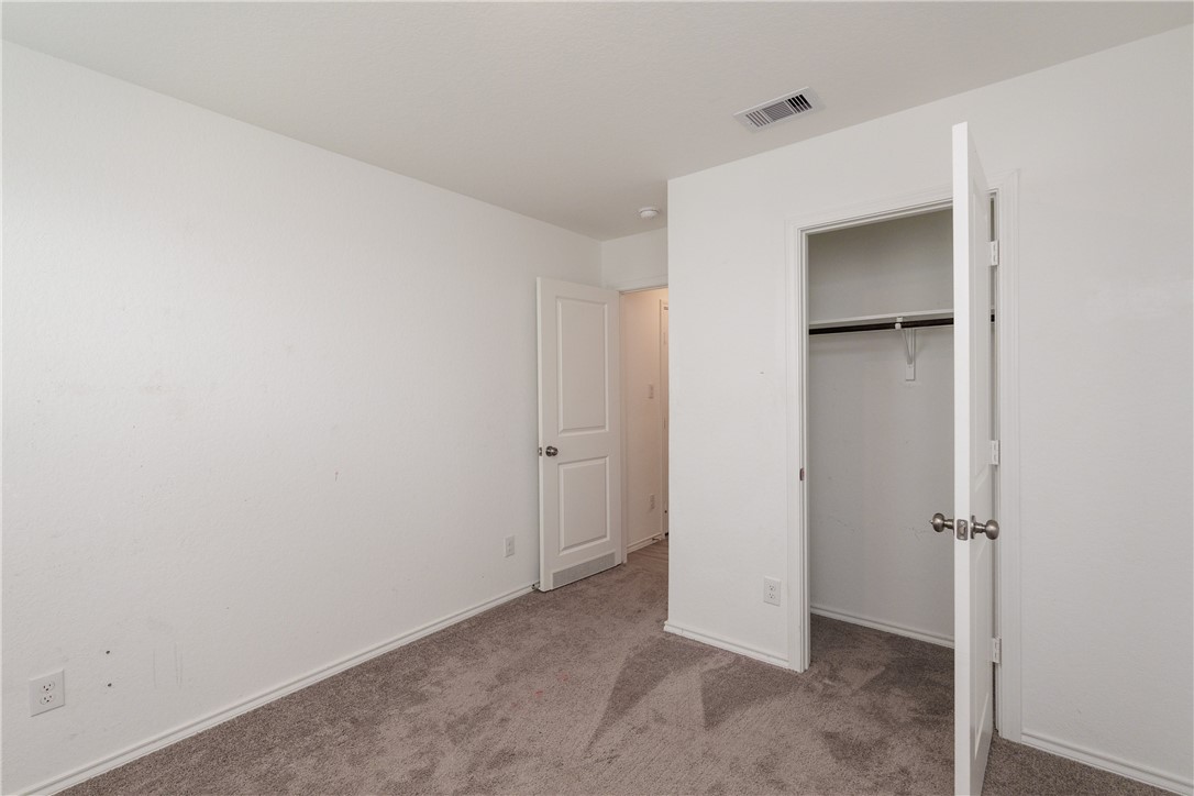 13245 Wrangler St Property Photo 22