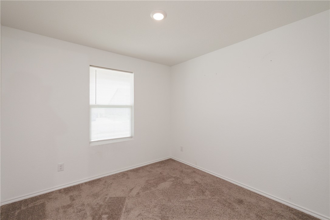 13245 Wrangler St Property Photo 26