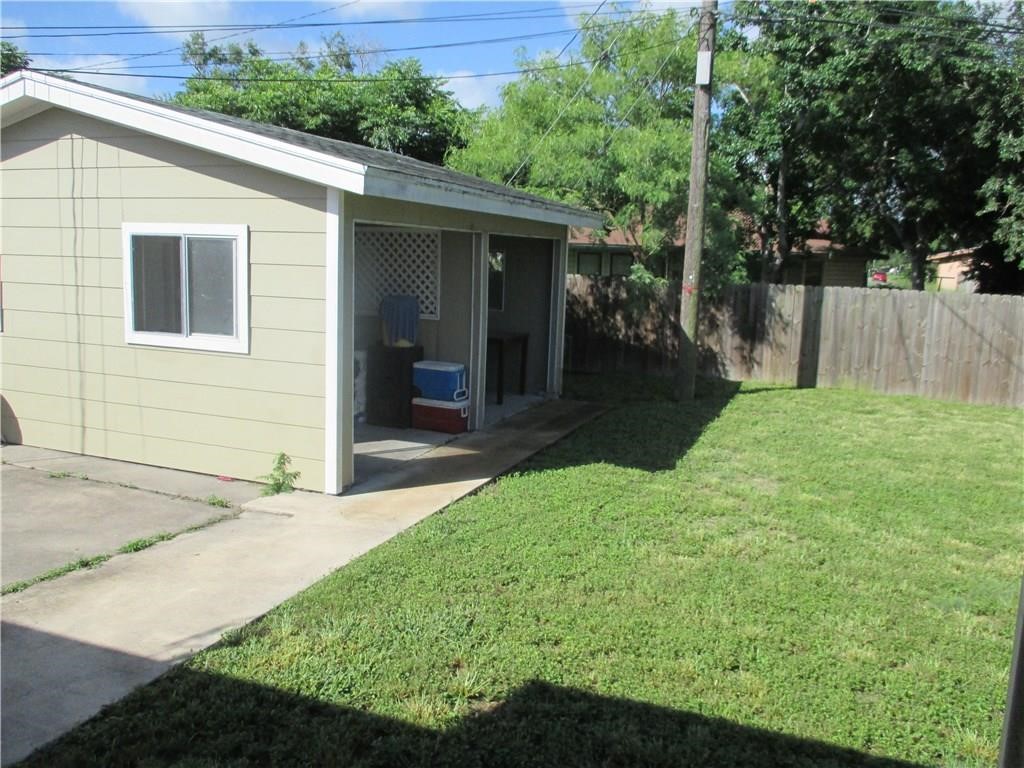 1516 Lazy Property Photo 12