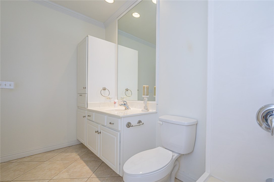 78 Astor Circ Property Photo 18