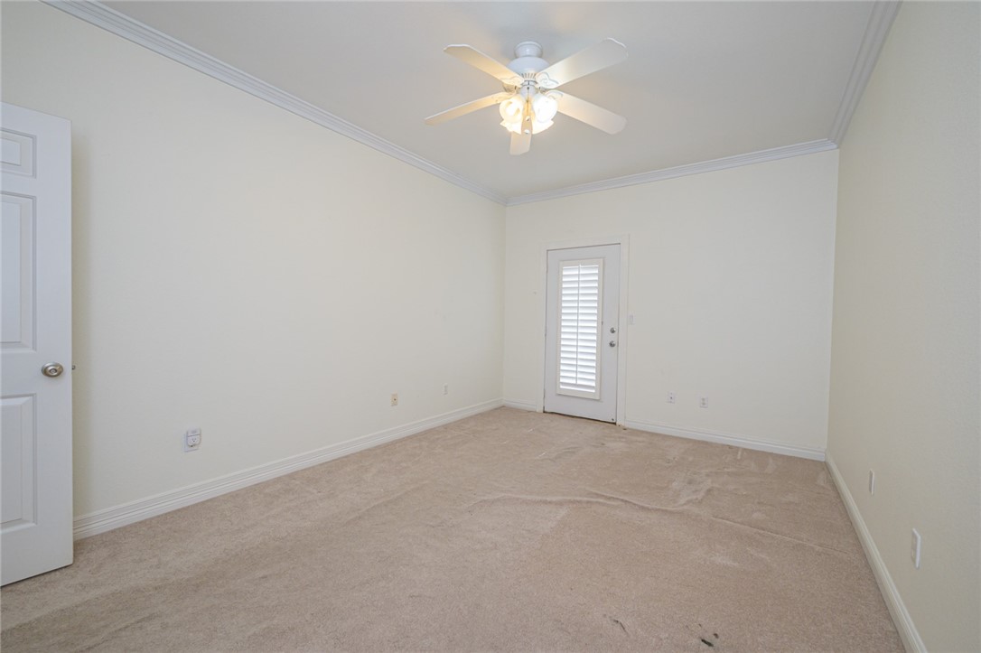 78 Astor Circ Property Photo 21