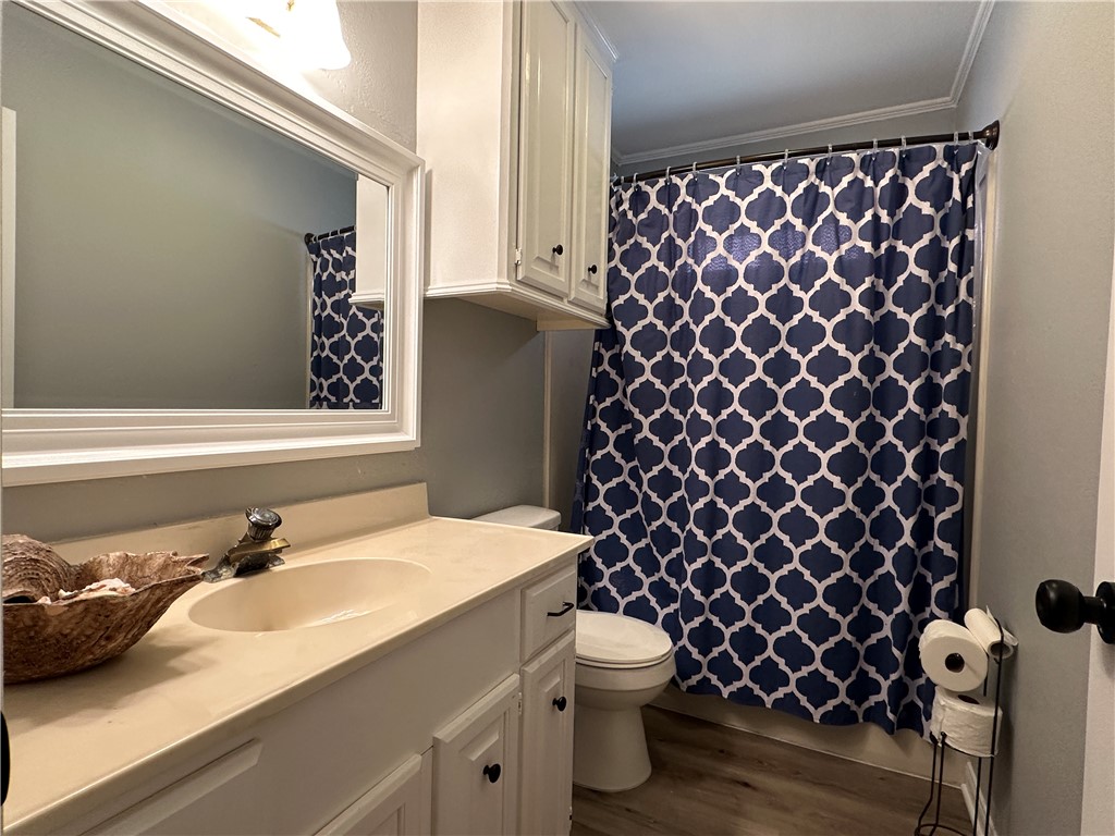 7421 Lake Neuchatel Dr Property Photo 11