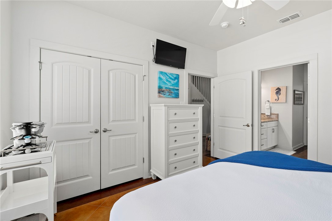 4903 State Highway 361 Unit 7 Property Photo 12