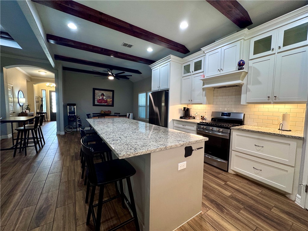 2521 Handlin Dr Property Photo 8