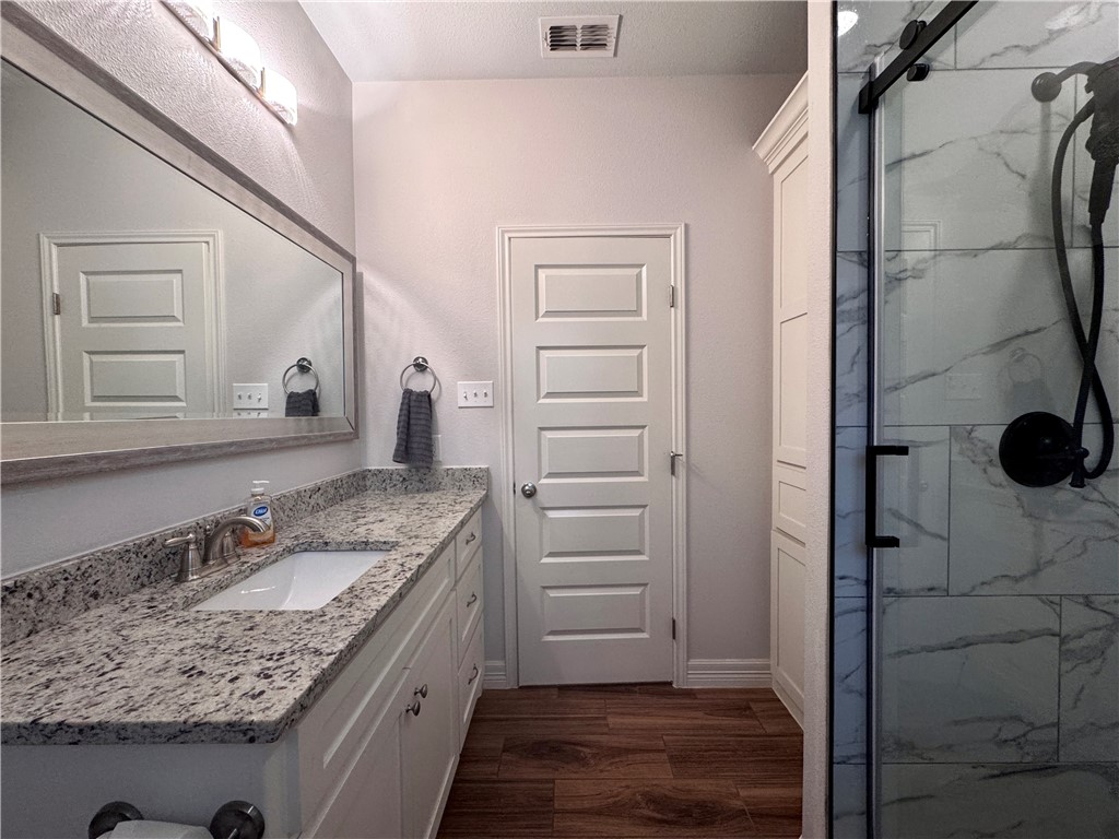2521 Handlin Dr Property Photo 27