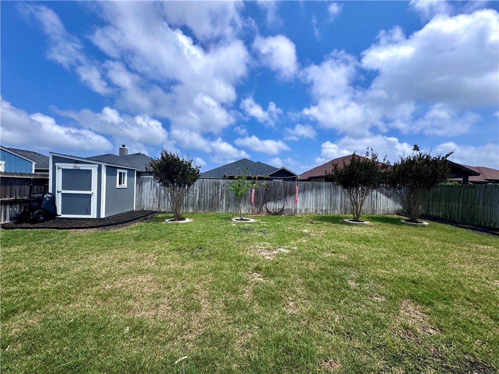 2521 Handlin Dr Property Photo 35