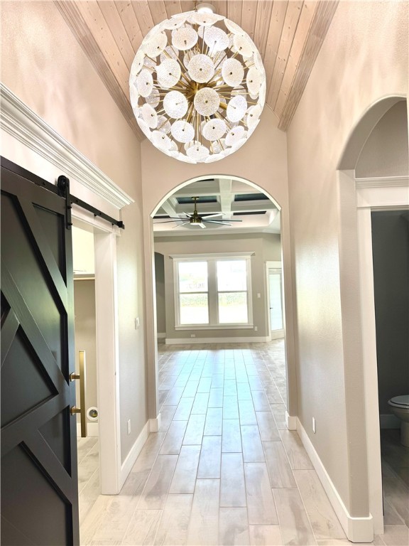 834 Utica St Property Photo 3