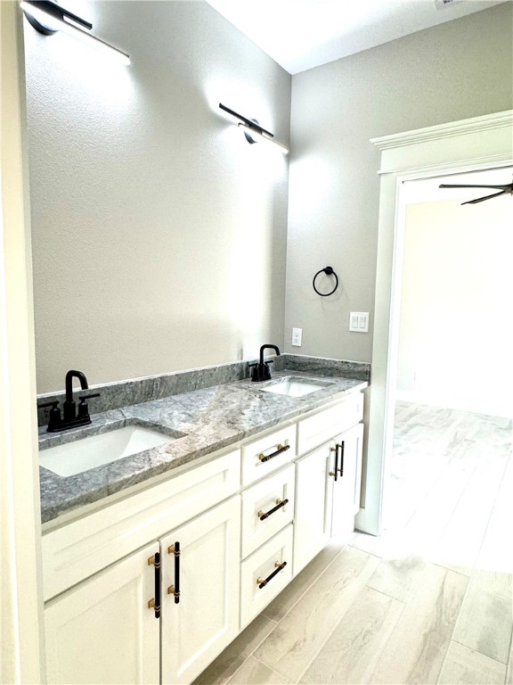 834 Utica St Property Photo 9