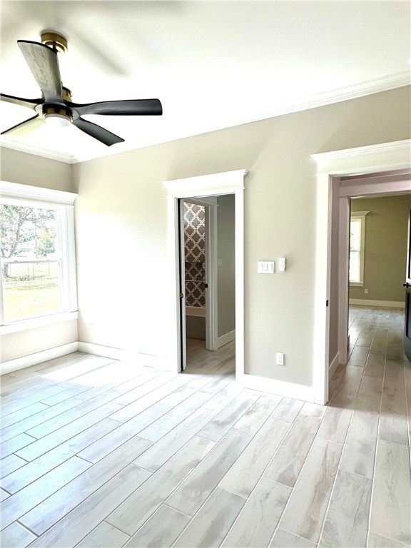 834 Utica St Property Photo 11