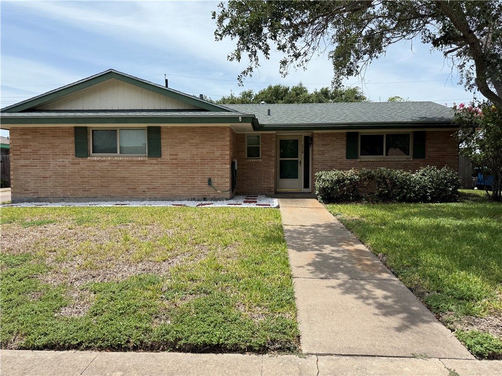 118 Catalina Cr Property Photo 1