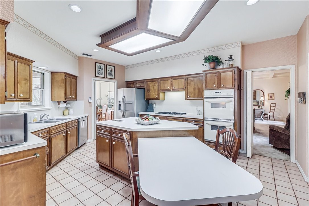 4217 Spring Creek Dr Property Photo 14