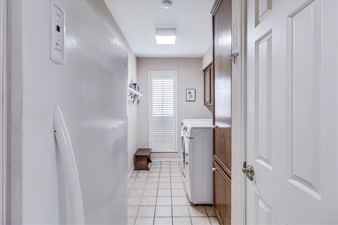 4217 Spring Creek Dr Property Photo 35