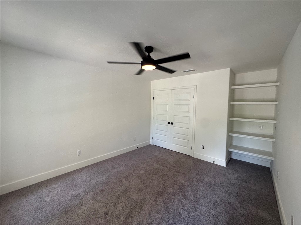 8038 Etienne Dr Property Photo 27