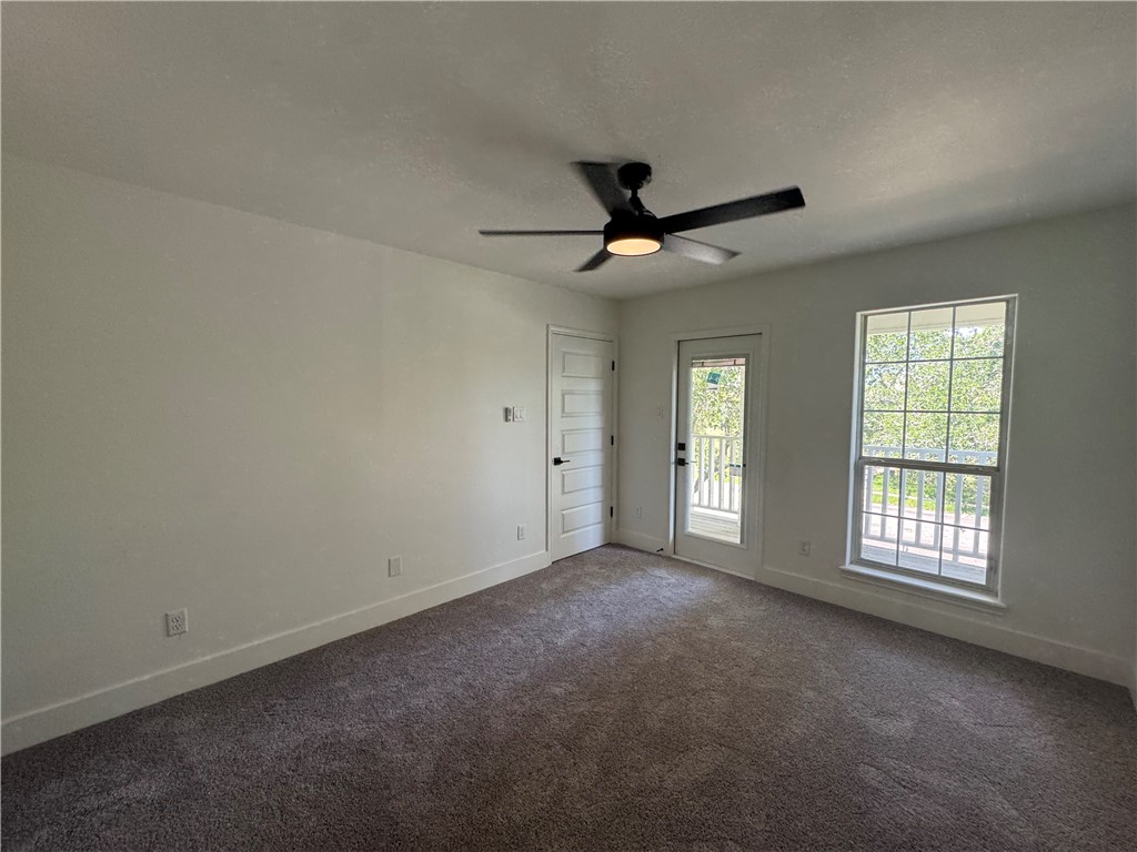 8038 Etienne Dr Property Photo 28