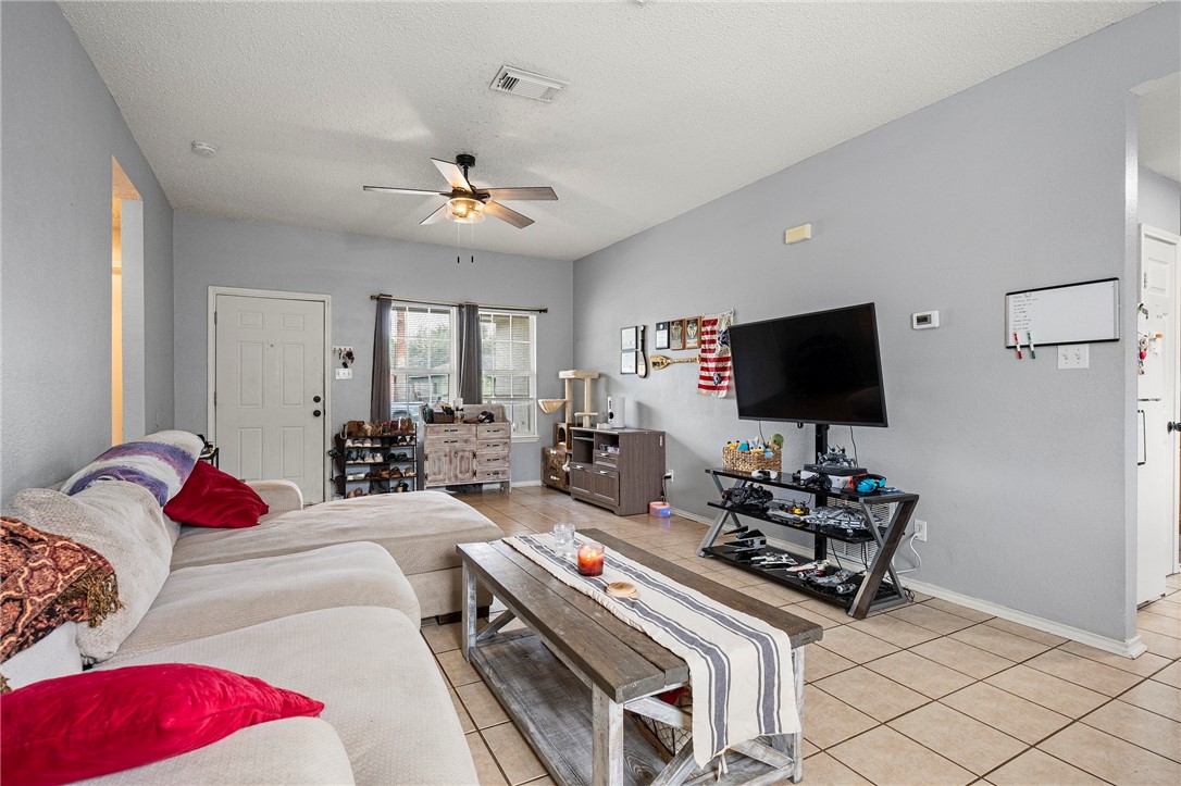 5726 Victor Lara Ortegon St Property Photo 4