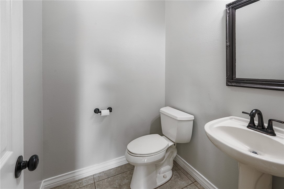 104 Saint Andrews St Property Photo 16