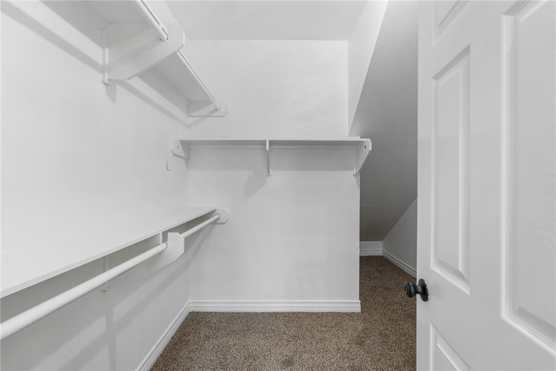 104 Saint Andrews St Property Photo 22