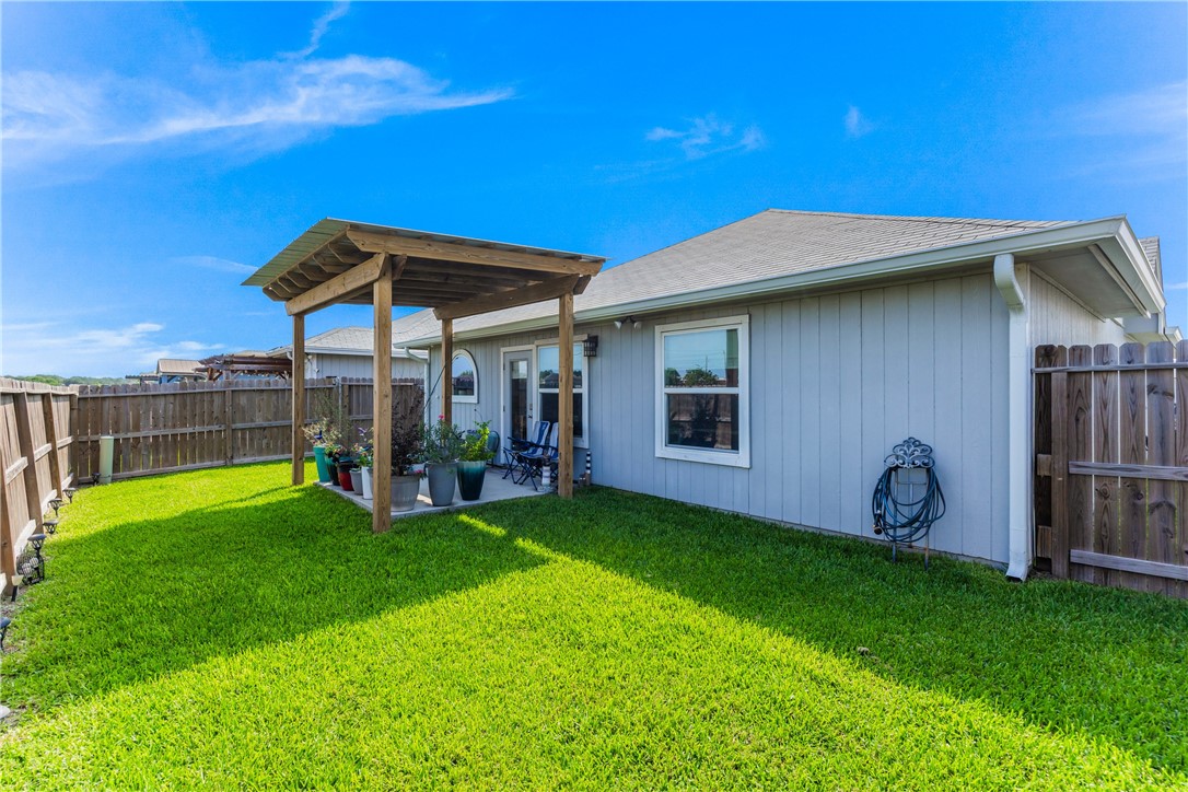 6766 Mikayla St Property Photo 21