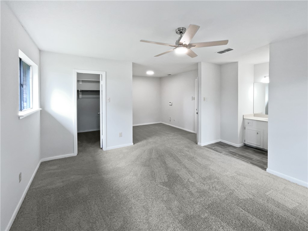 3658 Braeburn Dr Property Photo 16