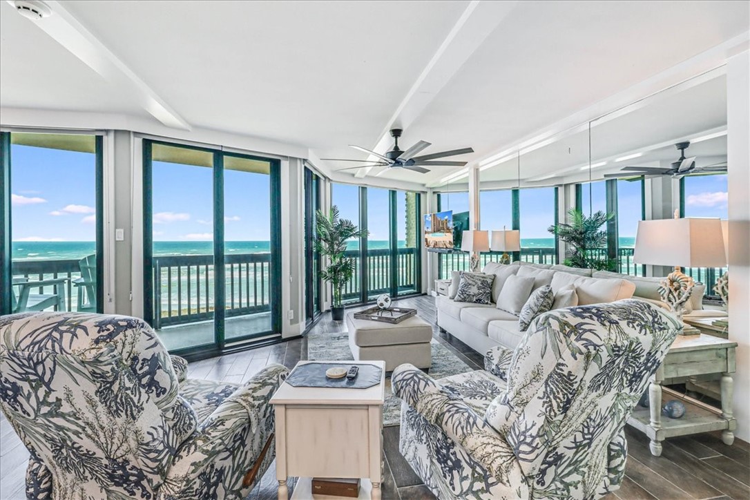 6745 Seacomber Dr 504 Property Photo 4