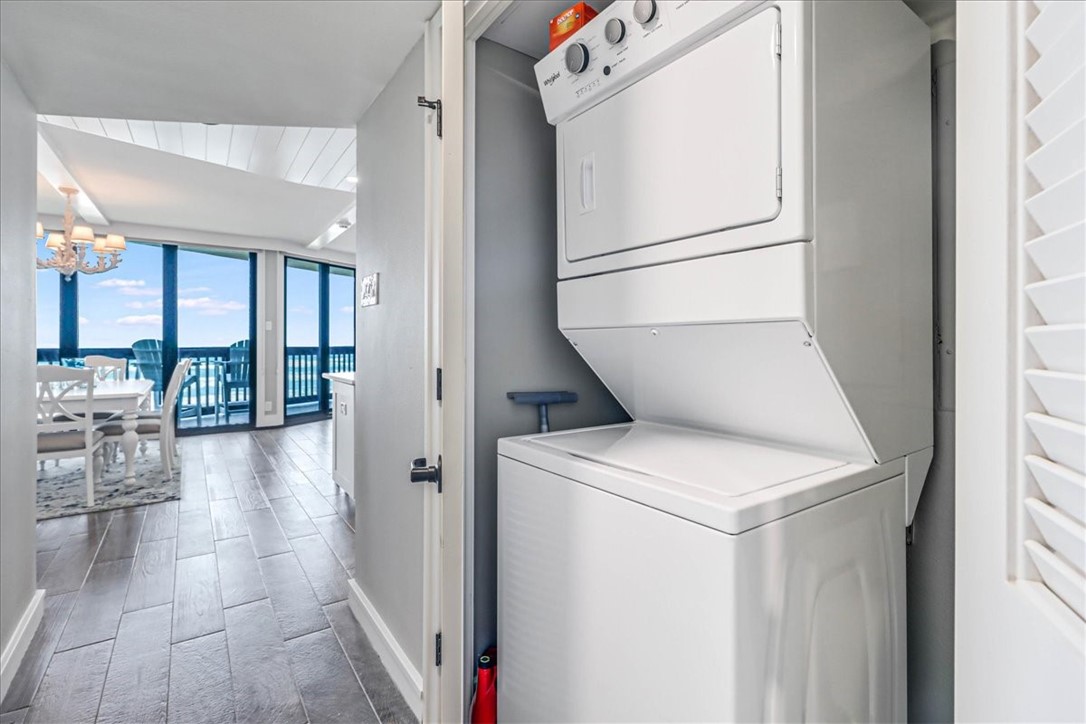 6745 Seacomber Dr 504 Property Photo 22