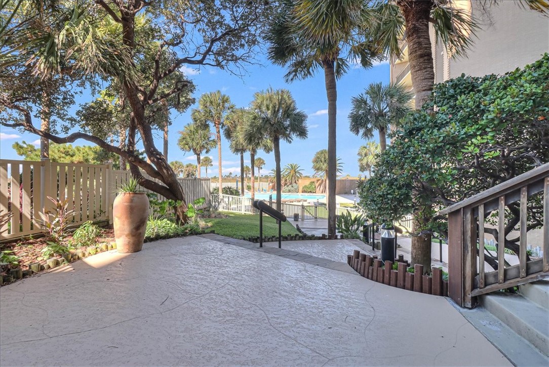 6745 Seacomber Dr 504 Property Photo 28