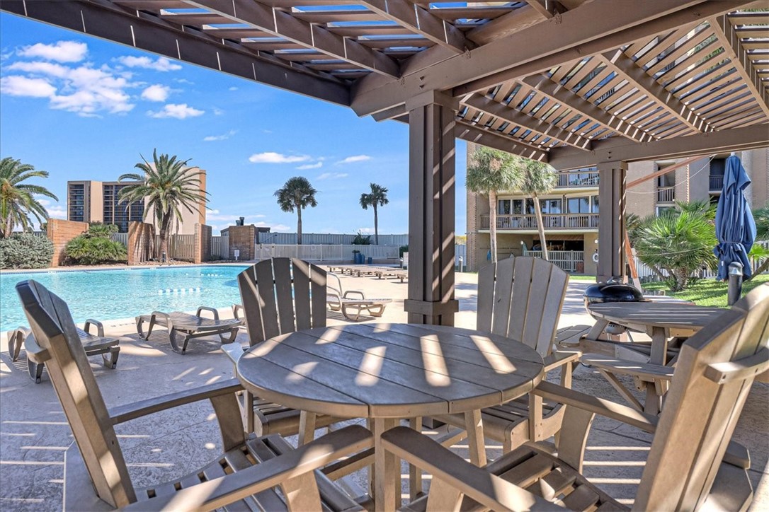 6745 Seacomber Dr 504 Property Photo 31